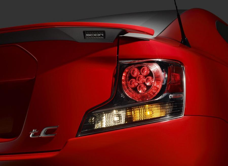  Scion tC 2013 года  (фото 21 из 33)